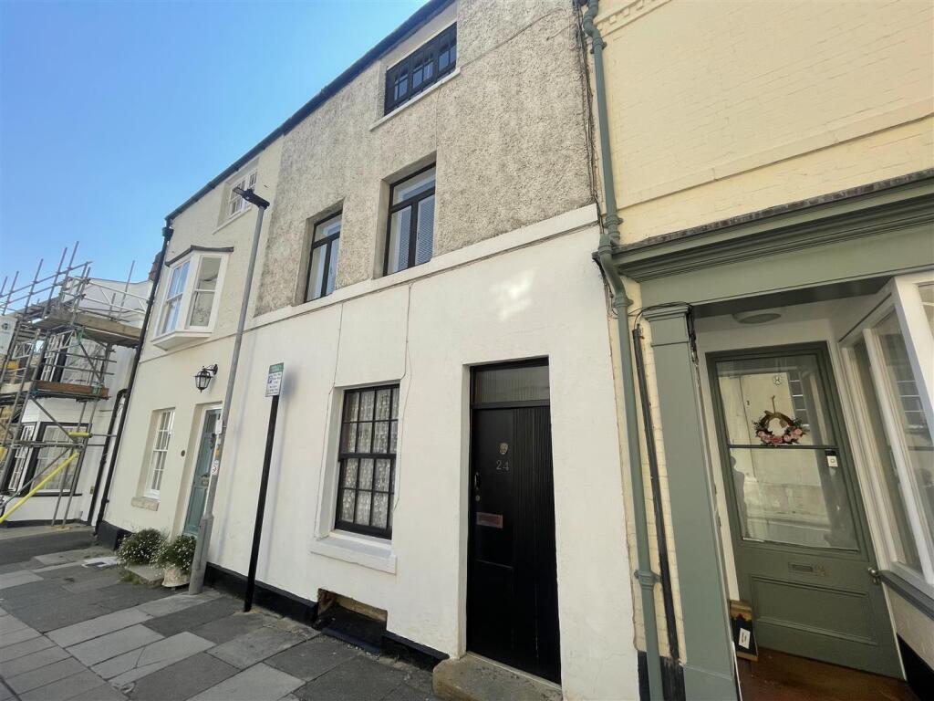 Main image of property: St. John's Street, Devizes, SN10