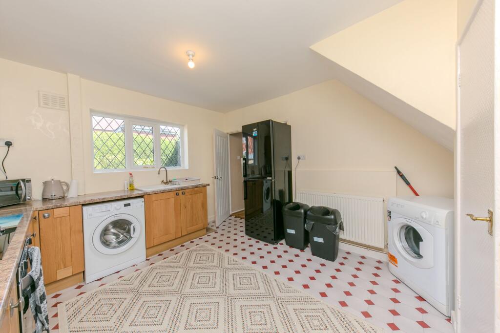 House in Stoke-on-Trent - View 5