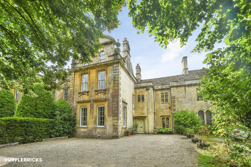 Main image of property: Bath Road, Chippenham, SN15