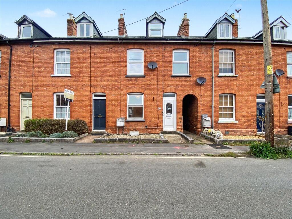 3-bed terraced on Melbourne Street, Tiverton, Devon, EX16, £208,000