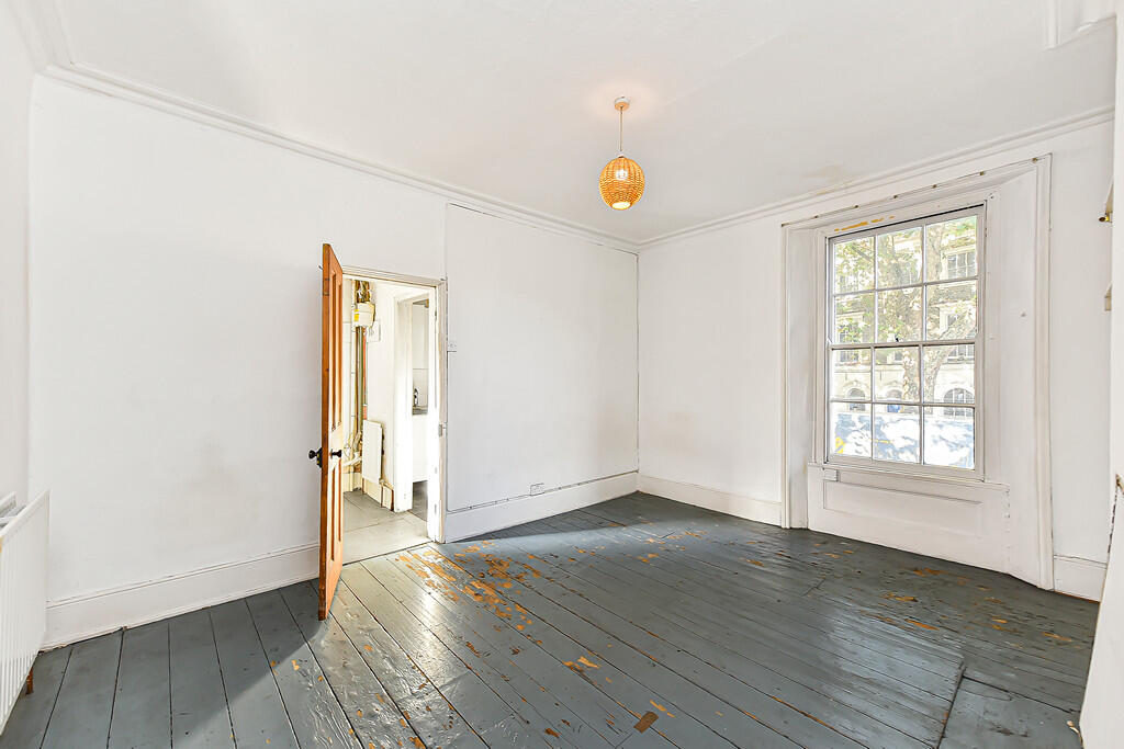 House in London - View 4