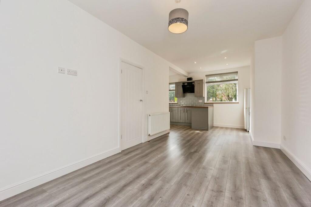 House in Stockport, Greater Manchester - View 2