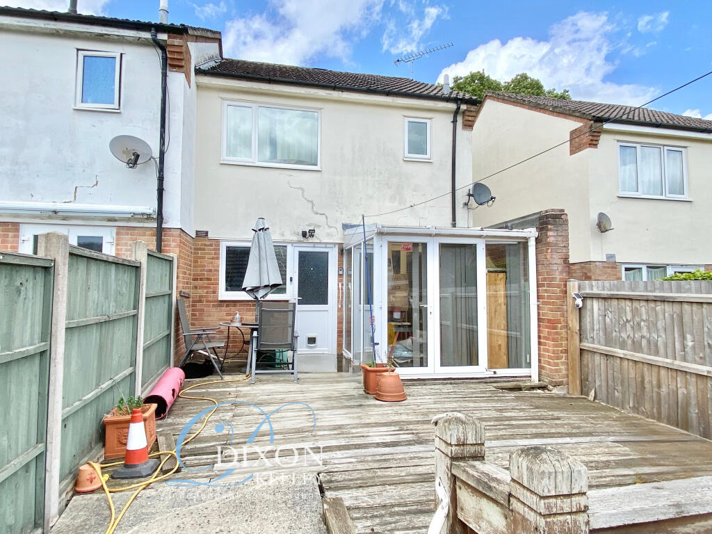 House in Verwood, Dorset - View 2