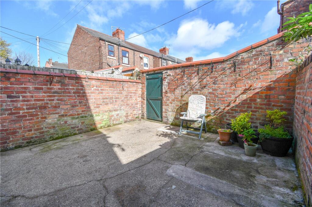 Poulton Road, Wallasey, Wirral photo 4