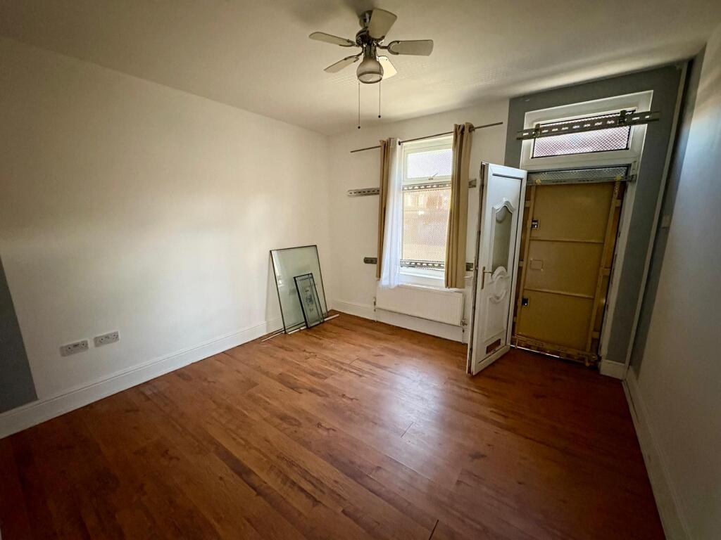 17, Milbanke Street, Doncaster photo 3