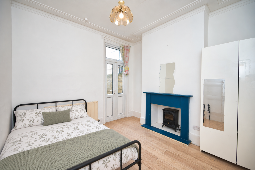 Main image of property: Warren Road, Leyton, London, E10