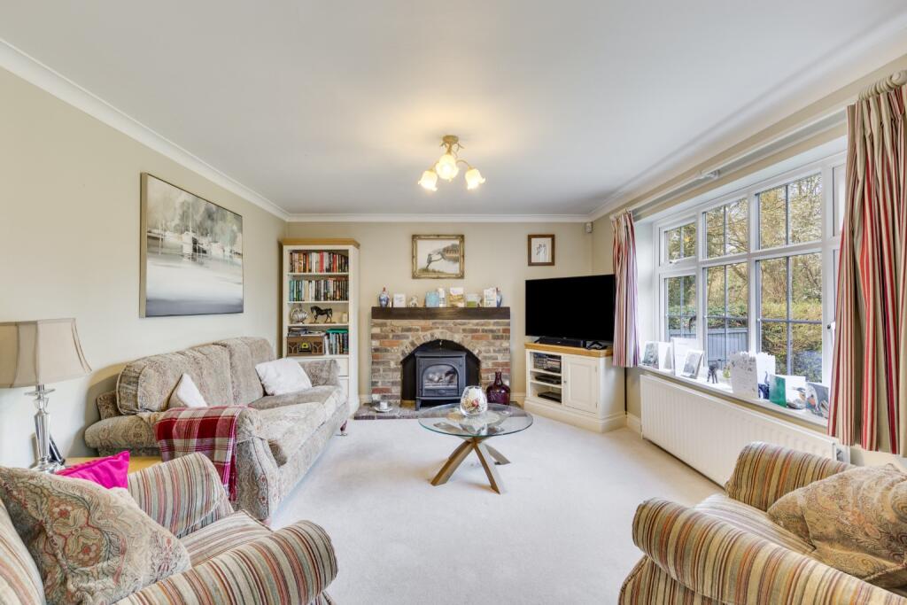 Additional image 6 of Crossway, Welwyn Garden City, Hertfordshire, AL8