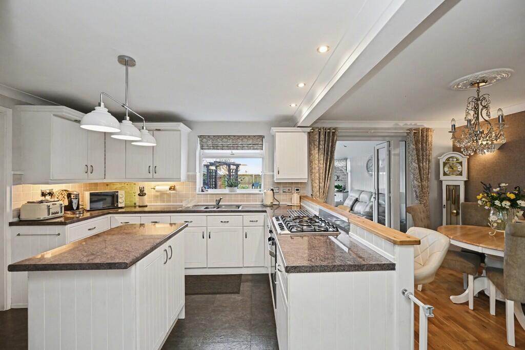 Harebell Way, Rugby photo 4