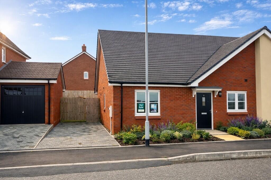 Main image of property: Wrottesley Park Road, 
Perton, 
Wolverhampton, 
WV6 7TS