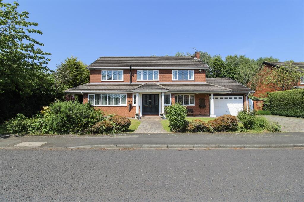 Main image of property: North Ridge, Whitley Bay