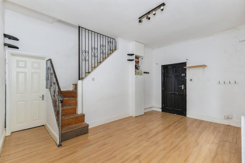 Apartment in Torquay - View 4