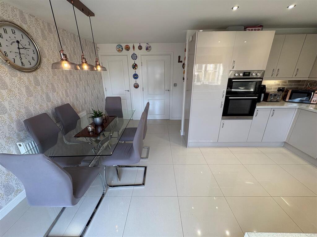 Additional image 10 of Cross Lane, Queensbury, Bradford