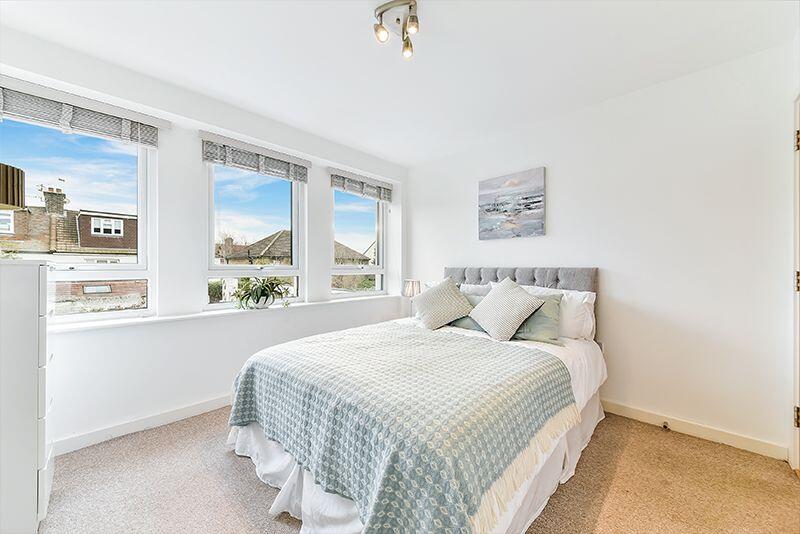 Main image of property: Heath Road, Twickenham, TW1 4AW