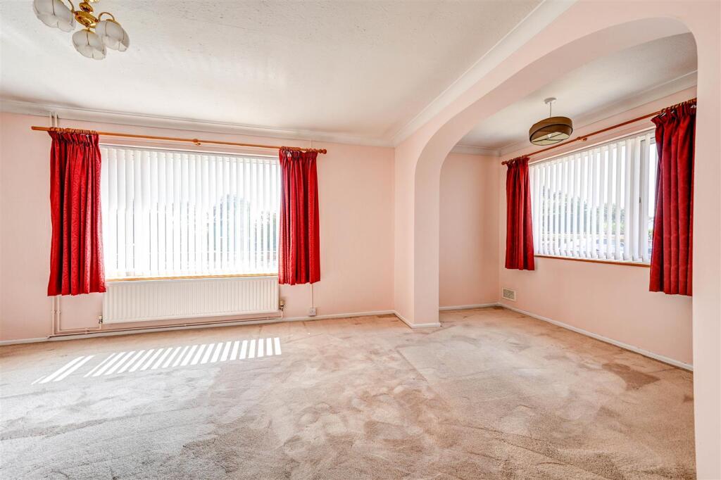 House in Great Yarmouth, Bradwell - View 3
