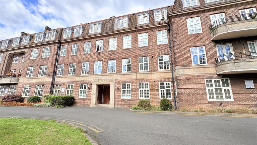 Pitmaston Court, Moseley