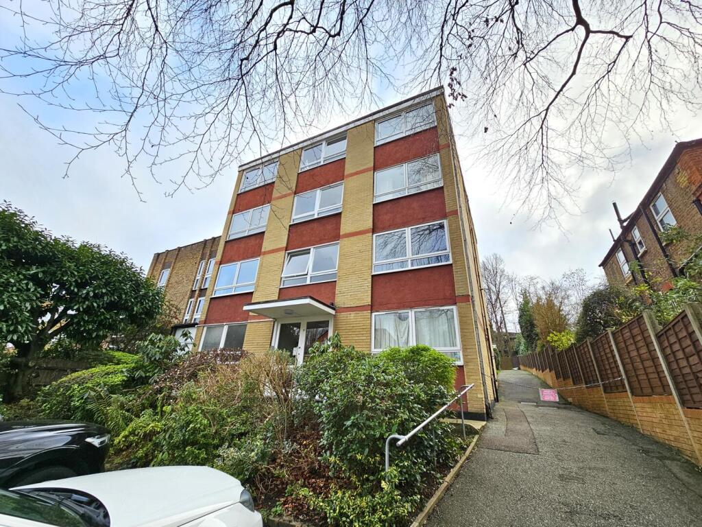 Apartment in London - View 5