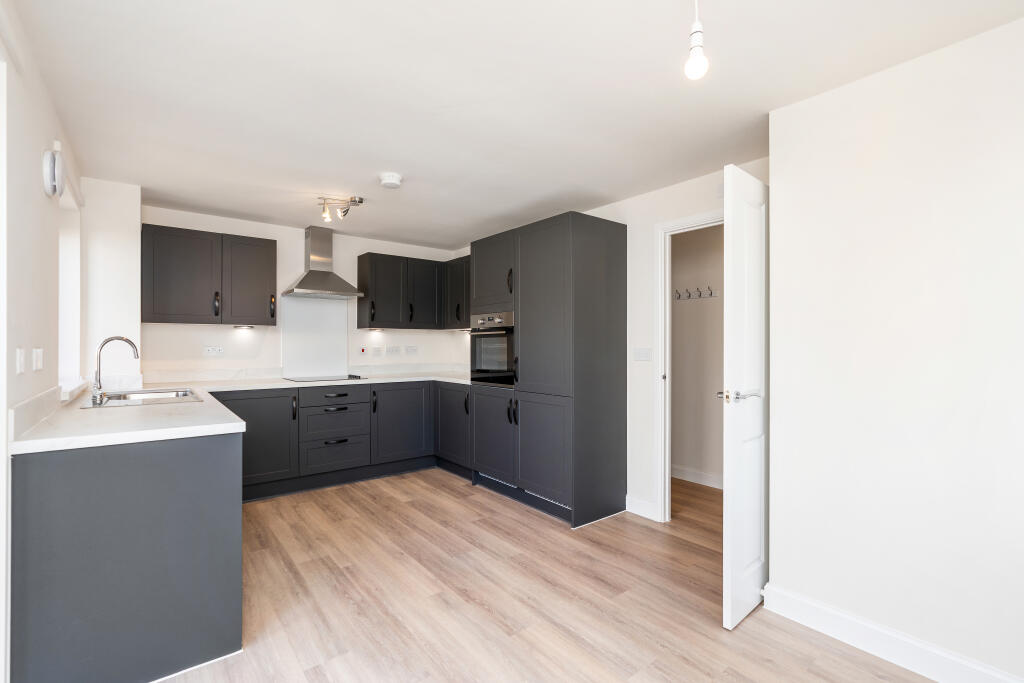 House in Northampton - View 5
