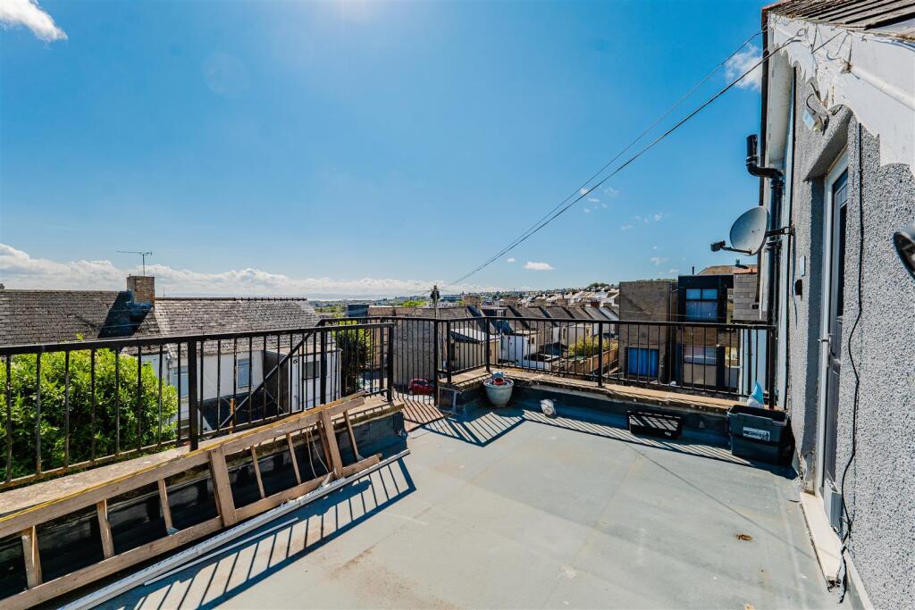 Apartment in Cardiff - View 4