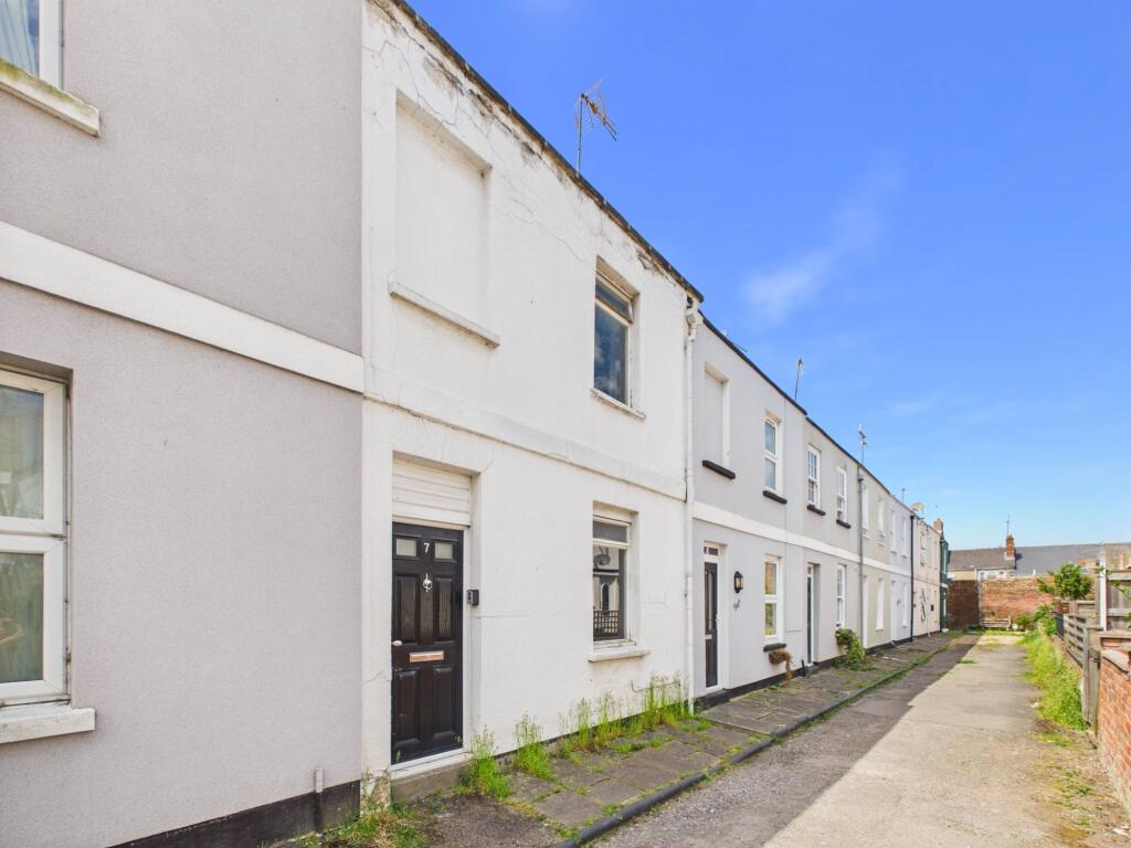 Main image of property: Victoria Retreat, Cheltenham, GL50