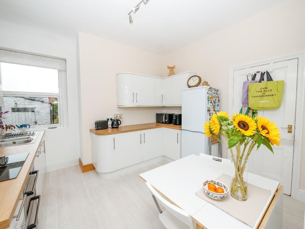 House in Preston - View 5