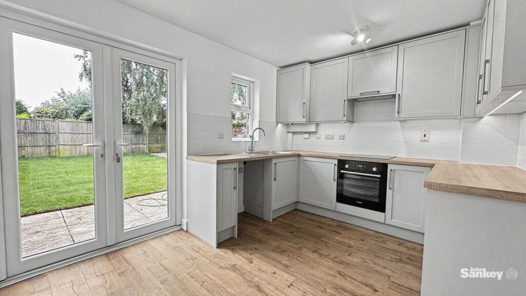 Loxley Drive, Mansfield, NG18 photo 3