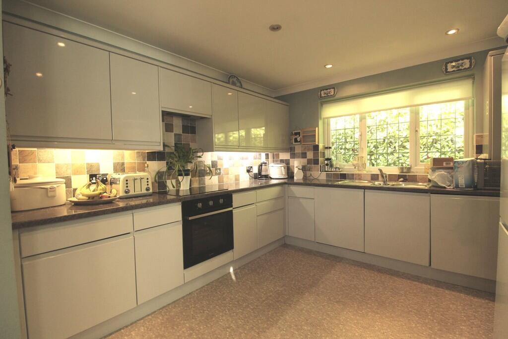 Cinques Road, Gamlingay, Sandy photo 2