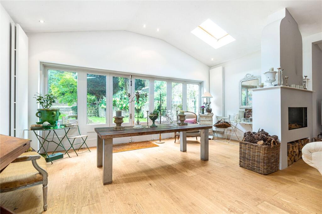 Main image of property: Constance Close, Kingstone Vale, London, SW15