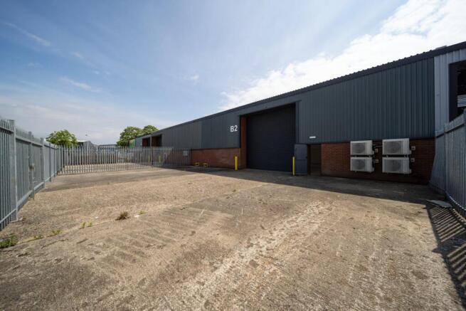 Unit B2 Hambridge Road 20.jpg