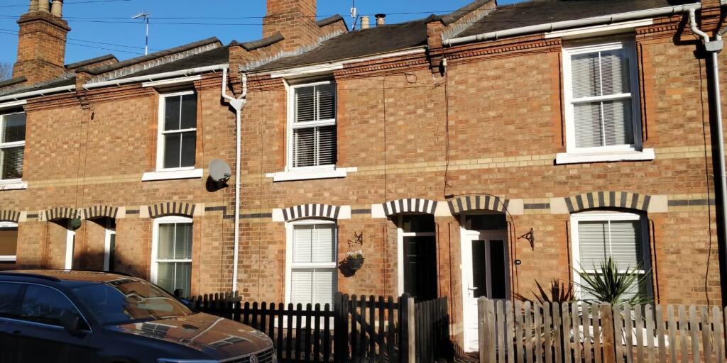 Main image of property: Saltisford, Warwick