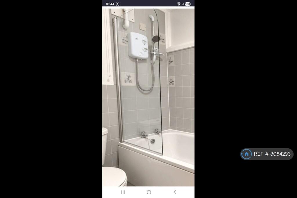 Apartment in London, Mill Meads, West Ham - View 3