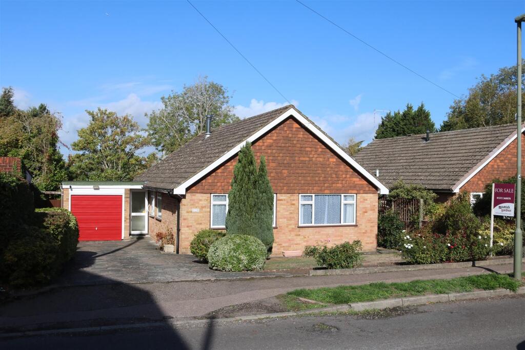 Main image of property: CLINTON ROAD, SOUTH LEATHERHEAD, KT22