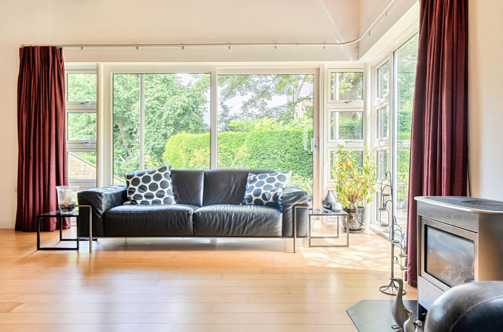 Henrietta Road, Bath, Somerset, BA2 photo 3