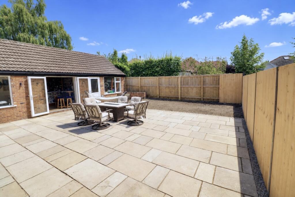 House in Leeds, Newall, Otley - View 4