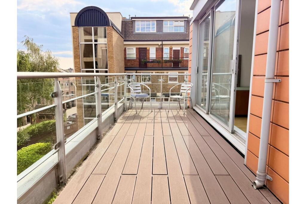 Property photo 8