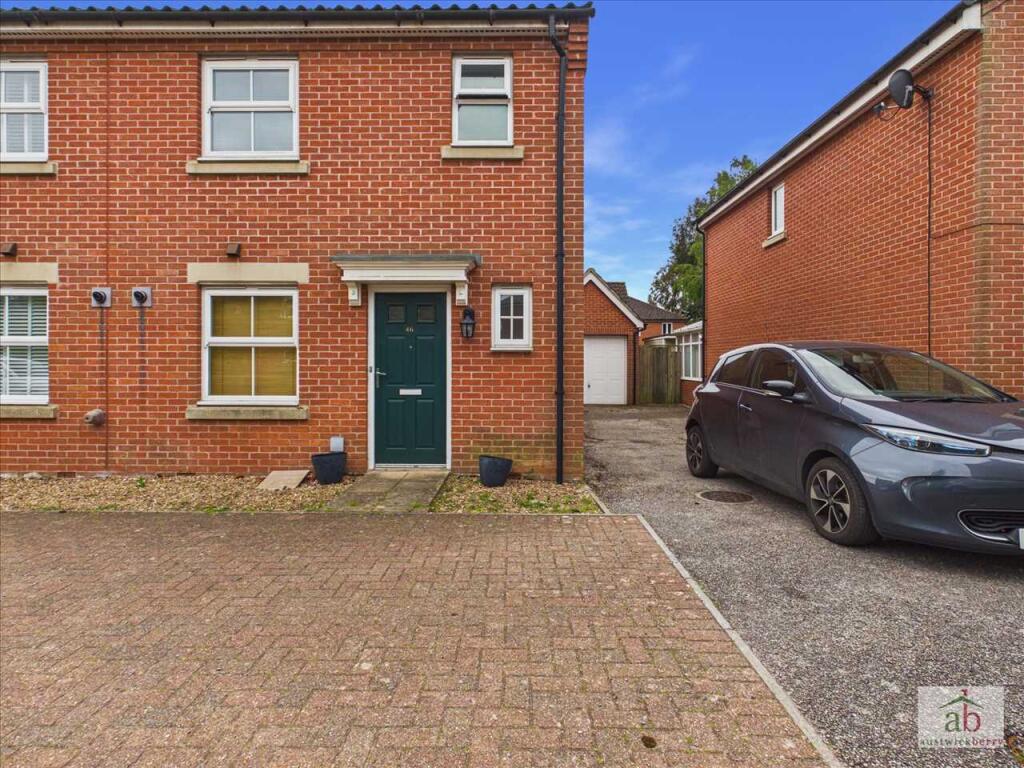 Main image of property: Spalding Lane, Ipswich