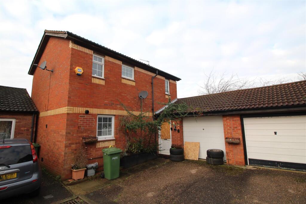 Main image of property: Home Pasture, Werrington, Peterborough