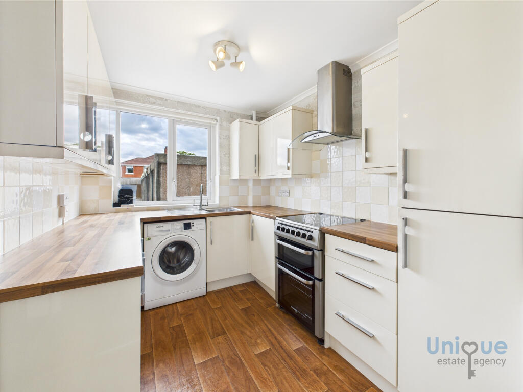 Wyre Court, Highbury Avenue, Fleetwood, FY7 photo 2