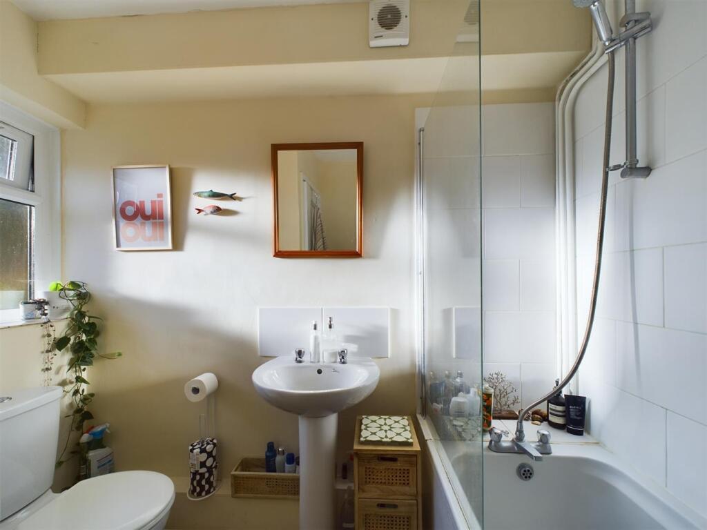 House in Stevenage - View 5