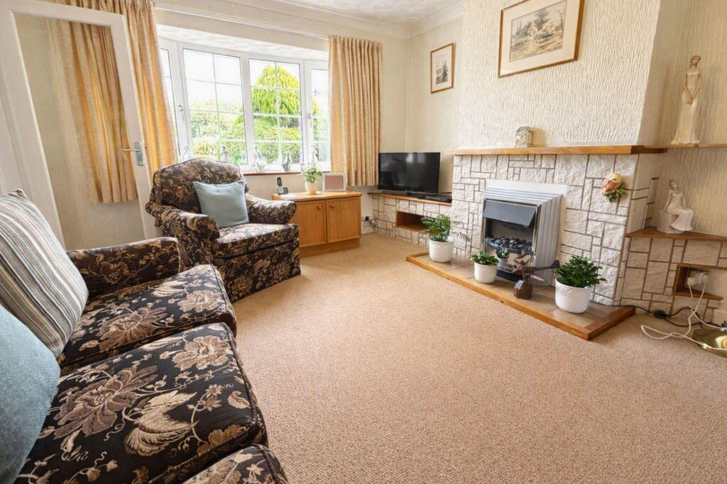 House in Portsmouth - View 5