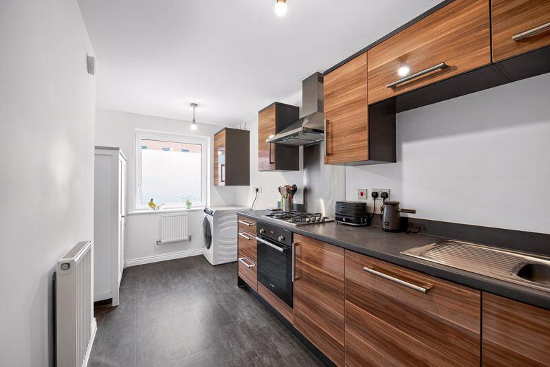 House in Portsmouth - View 5