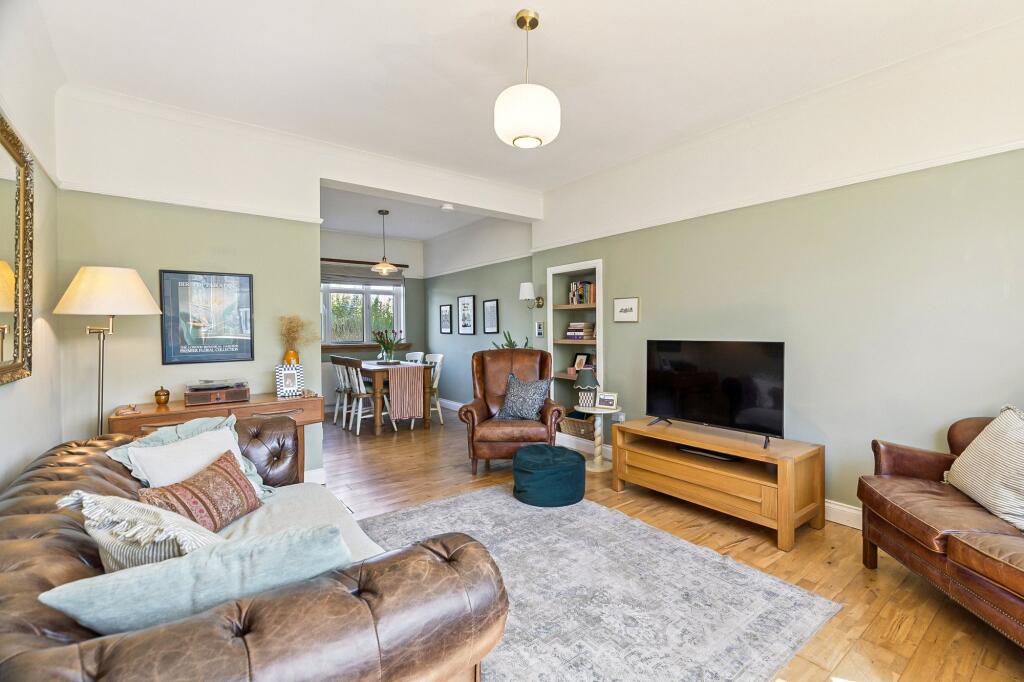 Hawthorn Avenue, Bearsden photo 4