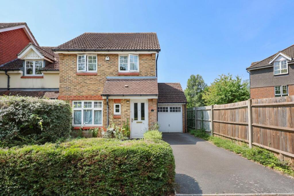 22 Colham Road, Hillingdon UB8 photo 2