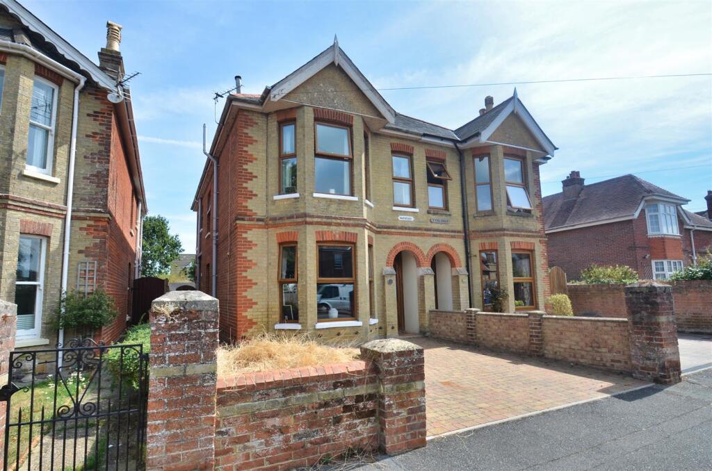Main image of property: HIGH PARK ROAD, RYDE