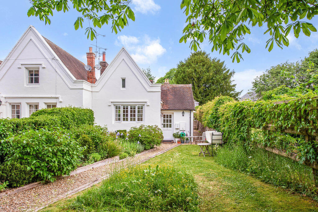 Main image of property: School Lane, Compton