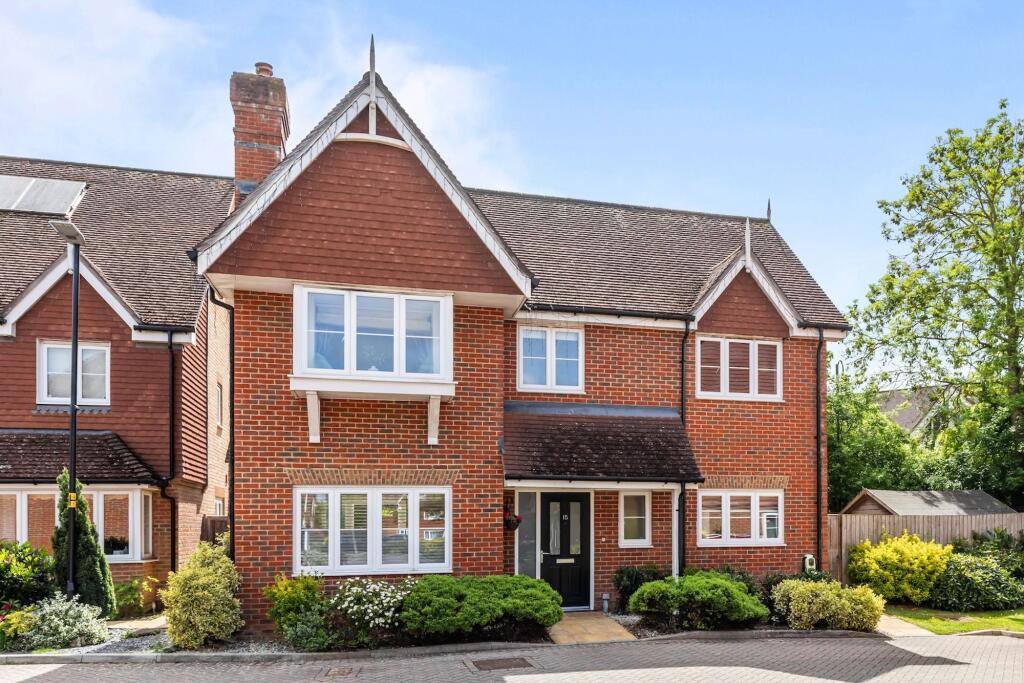 Main image of property: Edwards Close, Broadbridge Heath, RH12