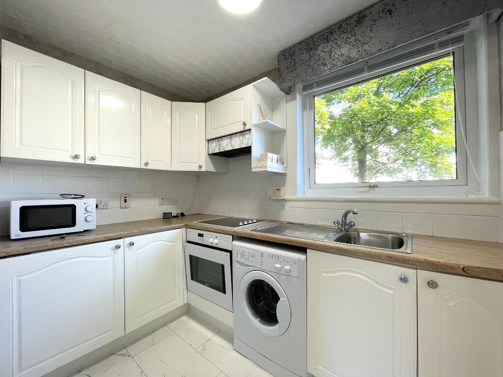 Apartment in Glasgow - View 2