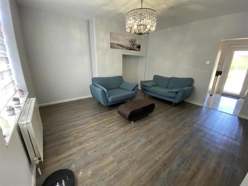 Lichfield Road, Dagenham - View 2