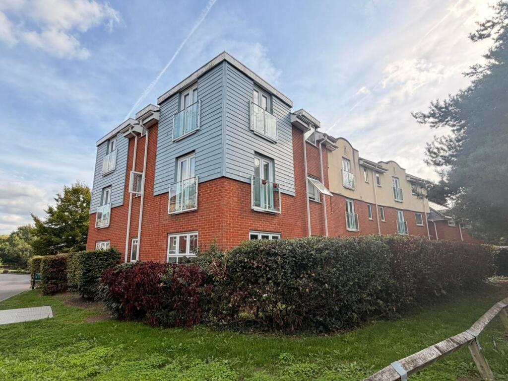 Main image of property: Foxboro Road, Redhill