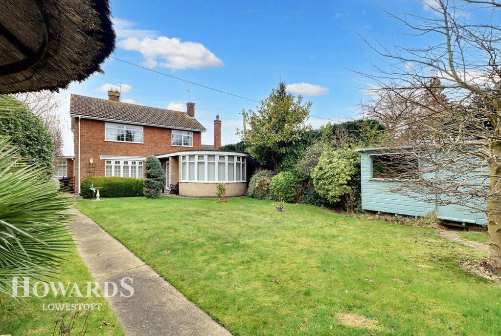 Hall Lane, Lowestoft photo 4