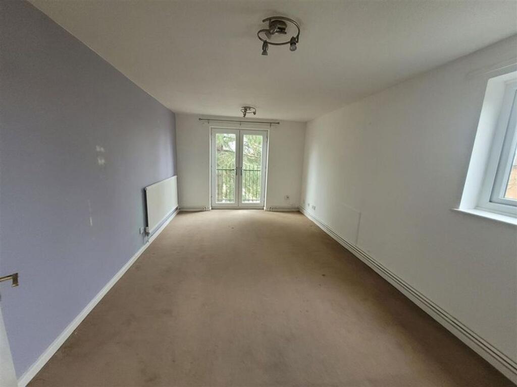 Apartment in Charnwood, Leicestershire - View 6